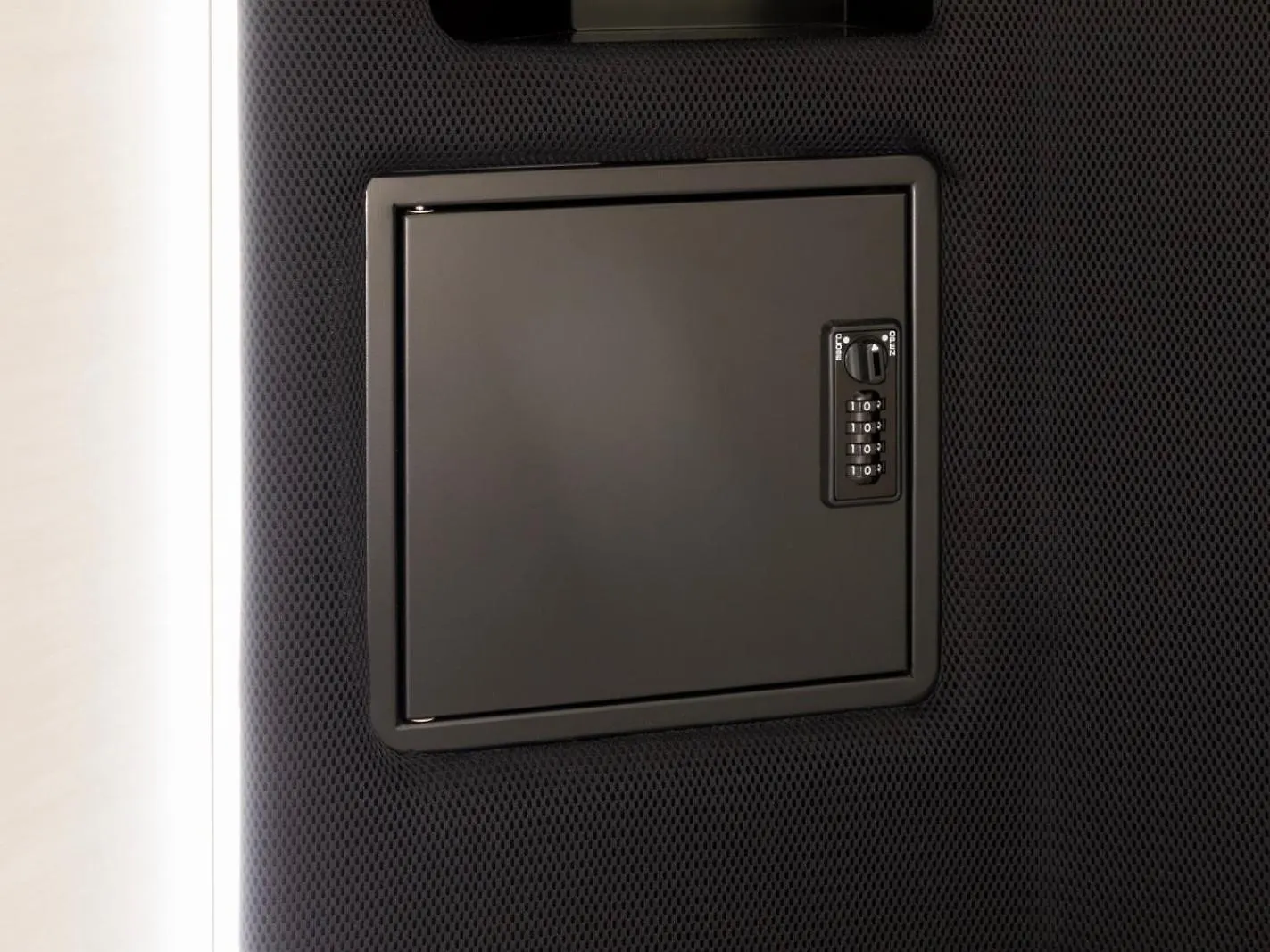 Hotel a capsule Hotel Glansit Kyoto Kawaramachi